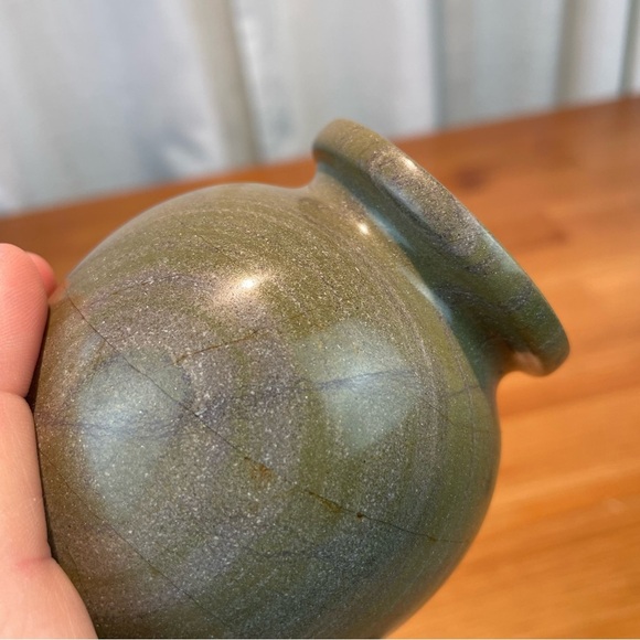 VTG Carved Stone Marble Miniature Bud Vase 4” Tall Green Earth Tone Natural - Picture 16 of 16